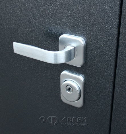 Входная металлическая дверь Соло (Антик серебро/Венге)